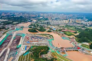 半场-武磊+杨世元海港2球越位无效颜骏凌扑单刀 海港暂0-0河南